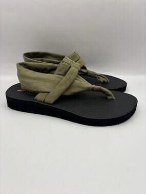 Skechers Yoga Mat Thong Green Sandals Women Size 6